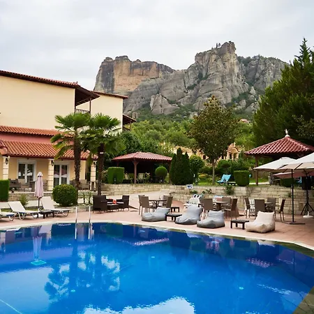 Aparthotel Famissi Sofita 8 *