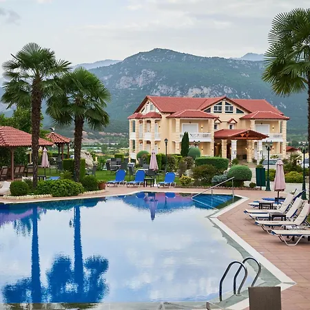 Famissi Sofita 8 Aparthotel